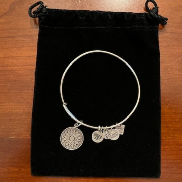 2 Alex and Ani Silver Toned Bangle Bracelets - Picture 3 of 7